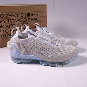 NEW Women's Nike Air Vapormax 2020 Flyknit Sneakers CJ6741-100 White